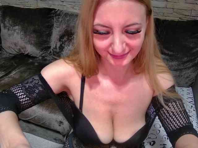 Modelo: ChristinaHotX