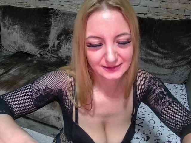 ChristinaHotX