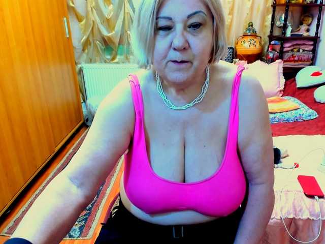 kony55c1a64fe Live Cam on BongaCams