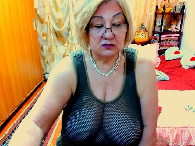 SeductiveMilf live cam preview