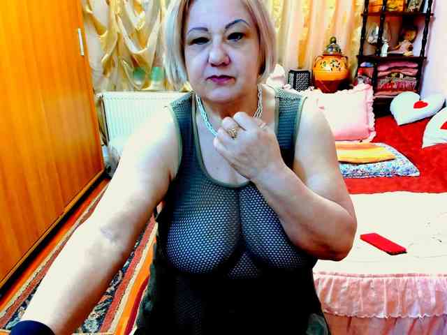 SeductiveMilf webcam