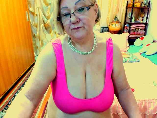 SeductiveMilf webcam