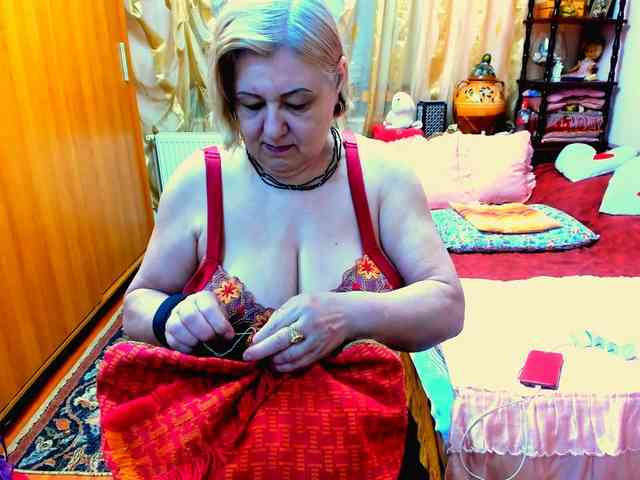 SeductiveMilf webcam