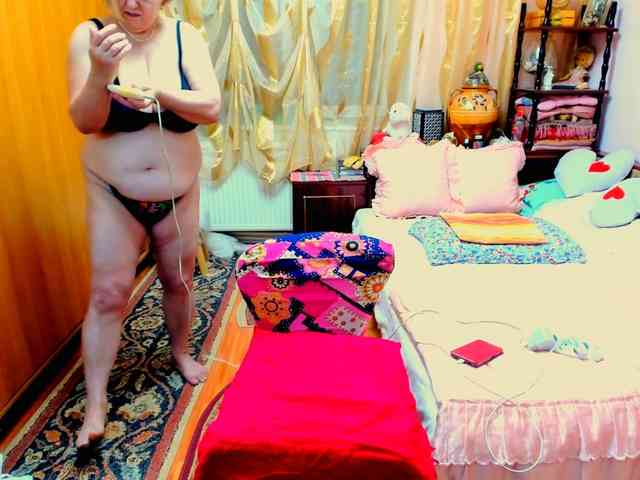SeductiveMilf webcam