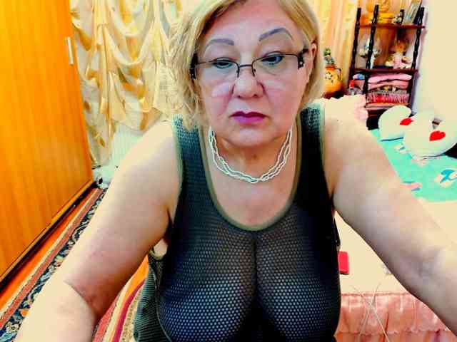 SeductiveMilf webcam