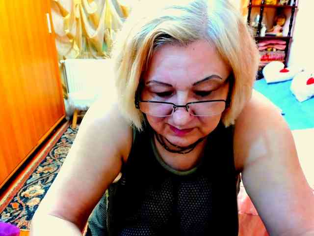 SeductiveMilf webcam