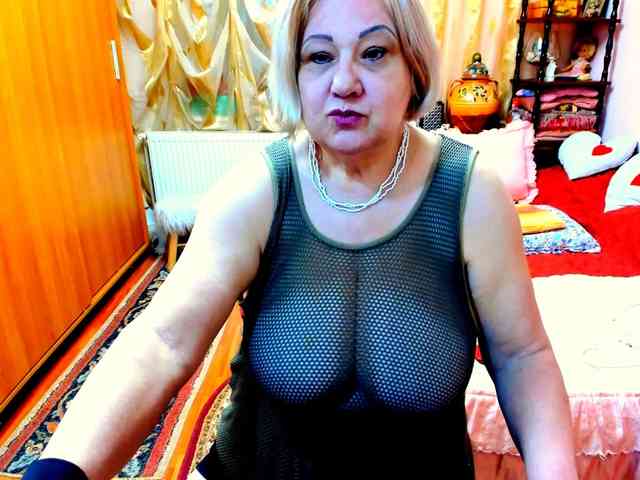 SeductiveMilf webcam