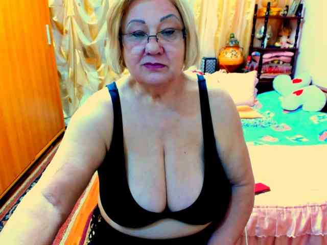 SeductiveMilf webcam