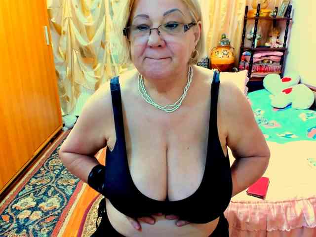 Modèle: SeductiveMilf