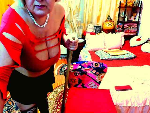 SeductiveMilf webcam