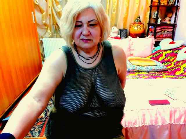 Modèle: SeductiveMilf