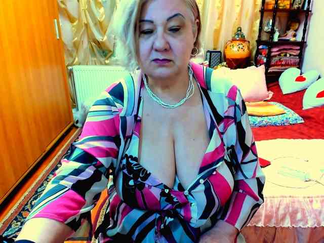 Modèle: SeductiveMilf