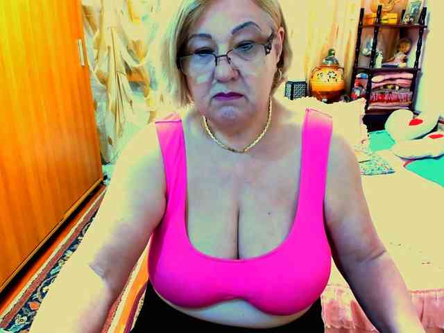 SeductiveMilf webcam