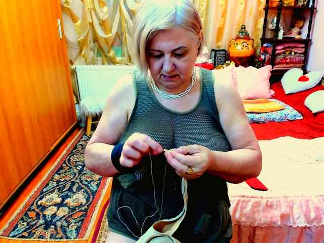 SeductiveMilf webcam