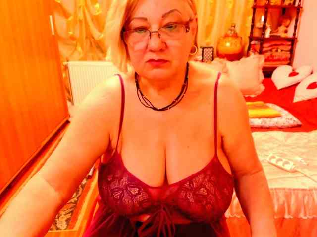 Modèle: SeductiveMilf