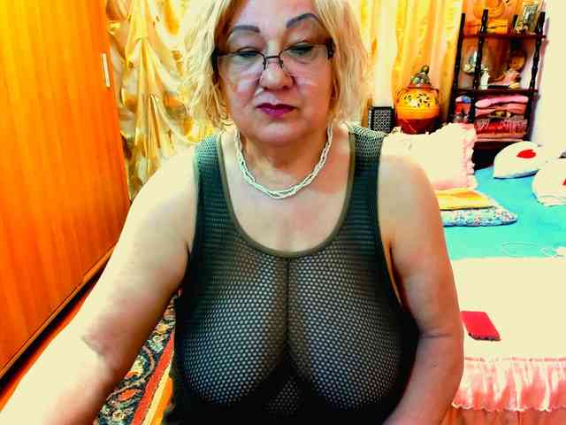 SeductiveMilf webcam