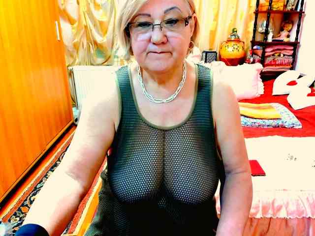 Modèle: SeductiveMilf