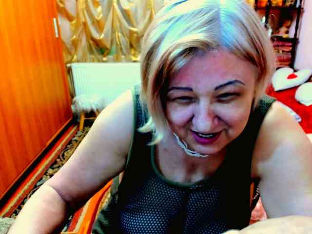 SeductiveMilf webcam