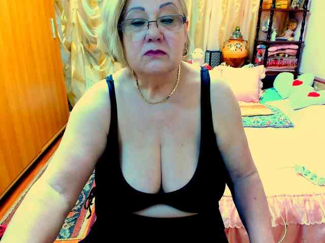 SeductiveMilf webcam
