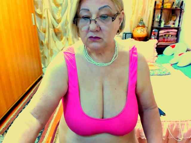 SeductiveMilf webcam