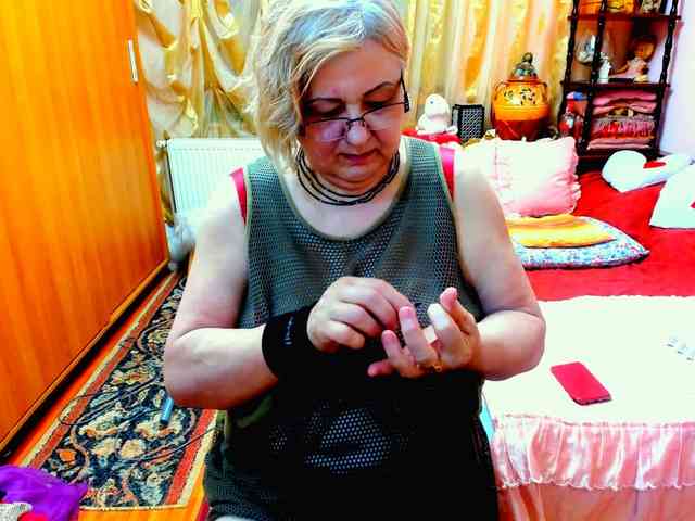 SeductiveMilf webcam