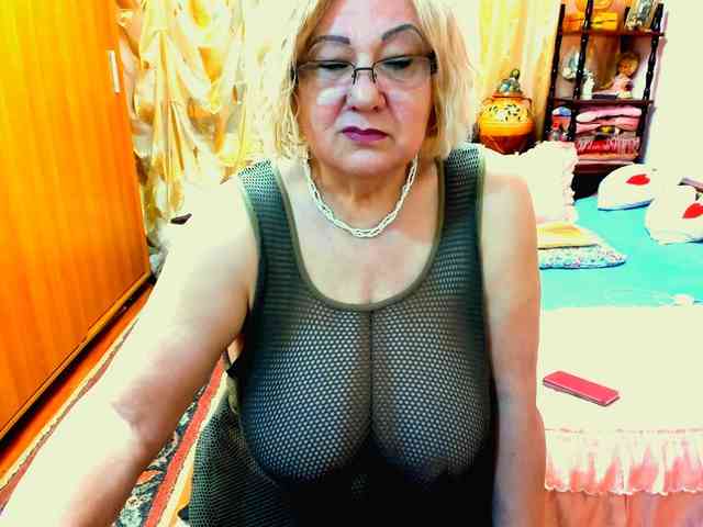 SeductiveMilf webcam