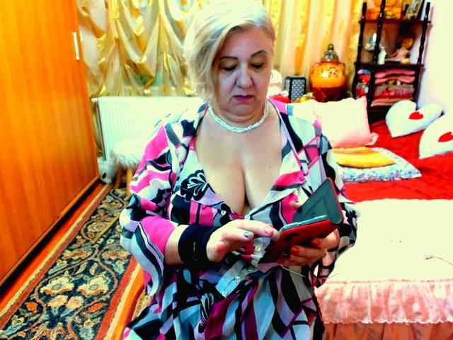 Modèle: SeductiveMilf