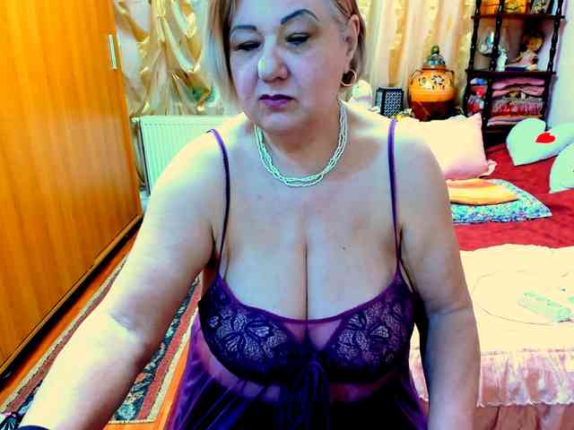 Modèle: SeductiveMilf