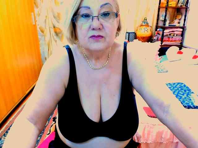 SeductiveMilf webcam