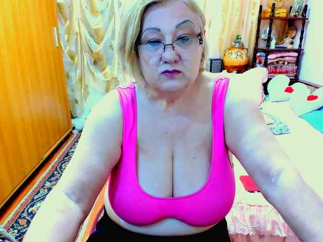 SeductiveMilf webcam