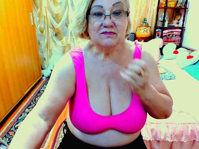 SeductiveMilf webcam