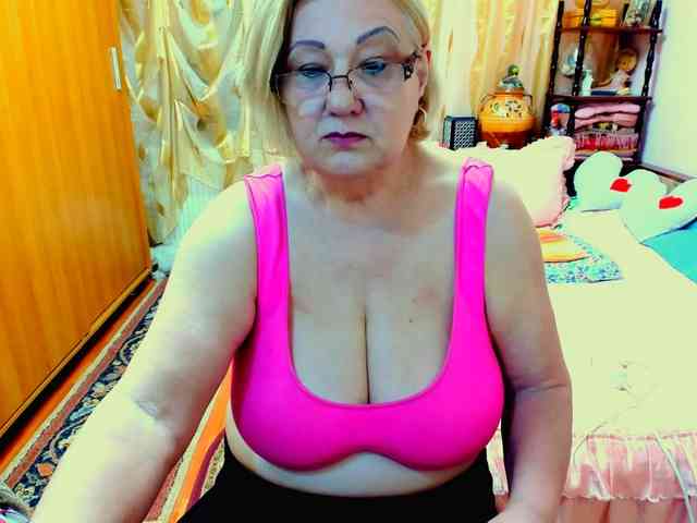 kony55c1a64fe Live Webcam on BongaCams