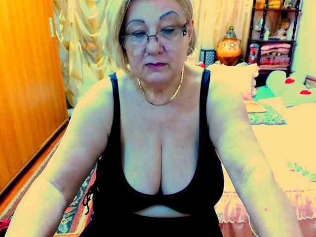 SeductiveMilf webcam