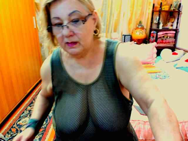 SeductiveMilf webcam