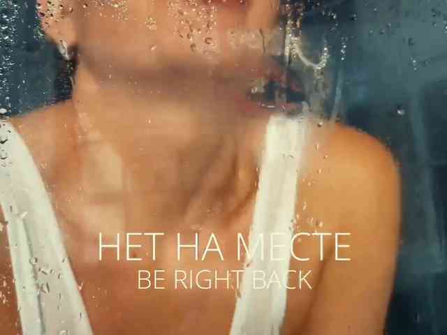 M-A-D-O-N-N-A webcam