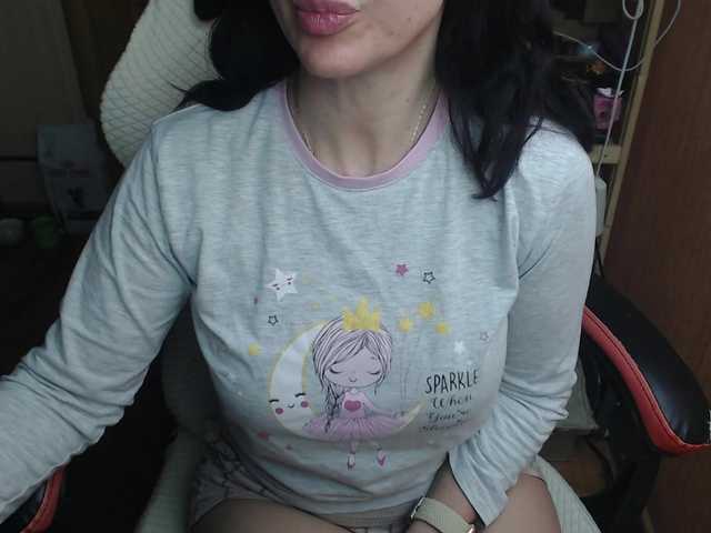 KissaEva live cam on BongaCams
