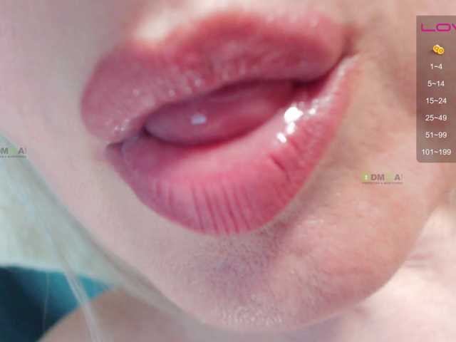 Jeanne-Fetish live cam preview