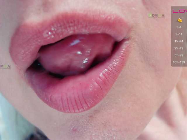 jeanne-2017 live cam on BongaCams