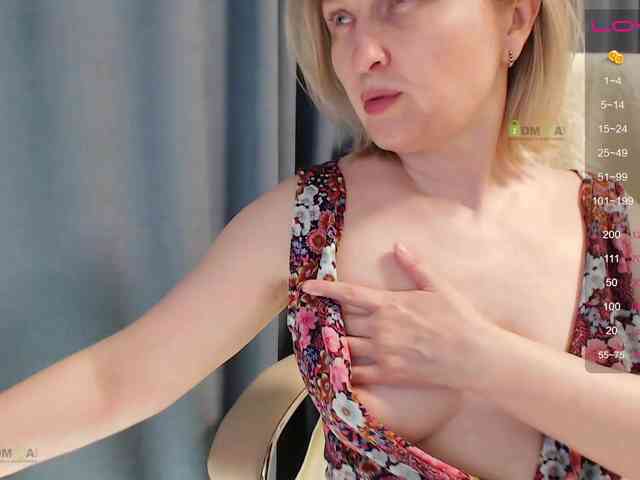 Jeanne-Fetish webcam