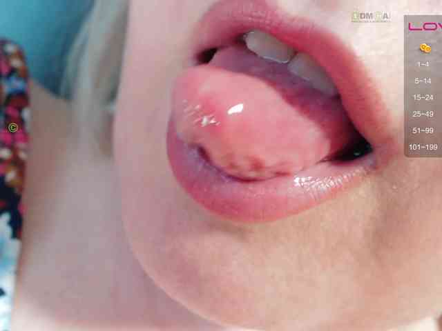 Jeanne-Fetish webcam