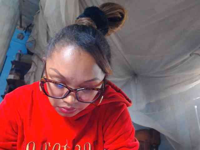pretty-ass webcam