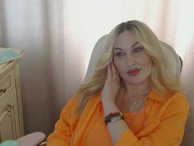 TANMZYA's BongaCams show and profile