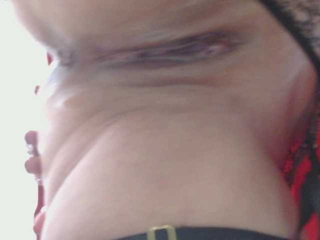 TANMZYA live cam on BongaCams