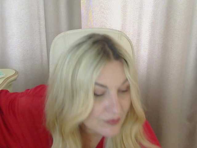 TANMZYA live cam on BongaCams