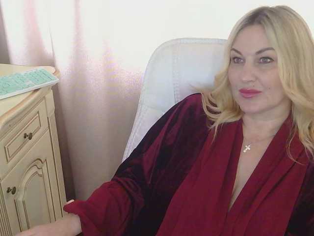 TANMZYA's BongaCams show and profile