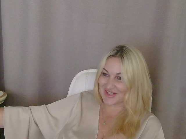 go to chat with Khalissi