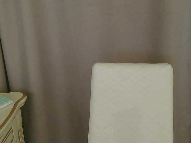 TANMZYA live cam on BongaCams