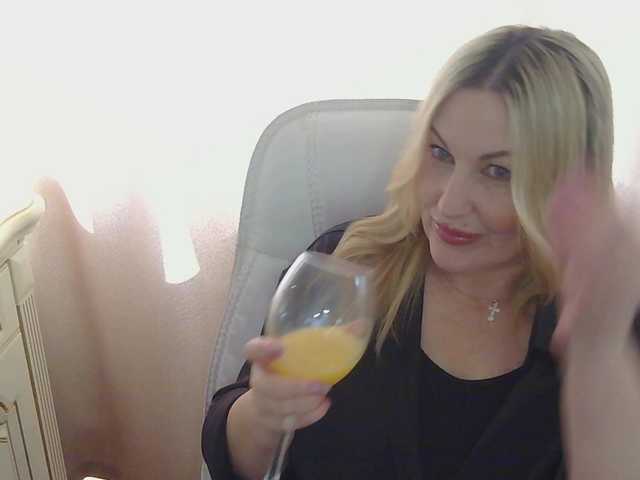 TANMZYA's BongaCams show and profile