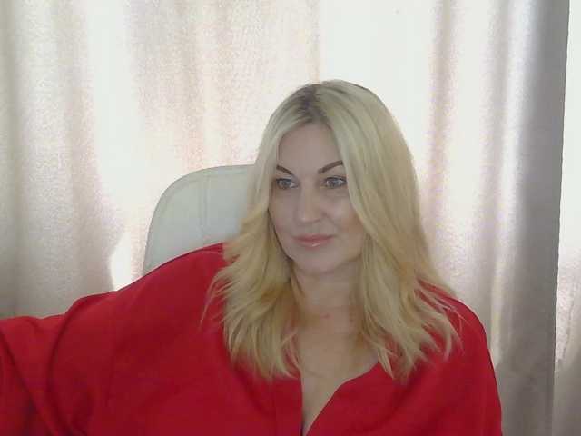 TANMZYA live cam on BongaCams