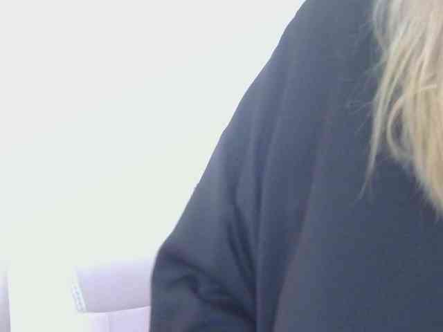 TANMZYA Live Webcam on BongaCams